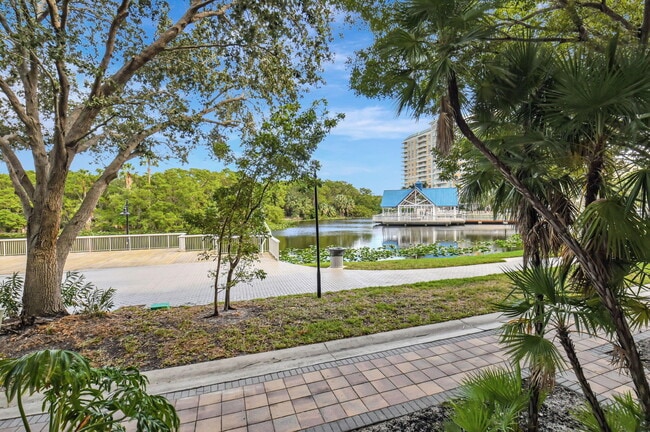 Building Photo - 350 N Federal Hwy