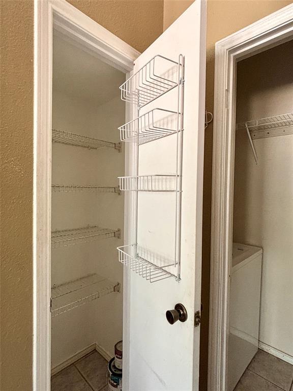 Building Photo - 2139 Cervin Blvd