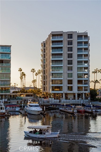 Building Photo - 601 Lido Park Dr