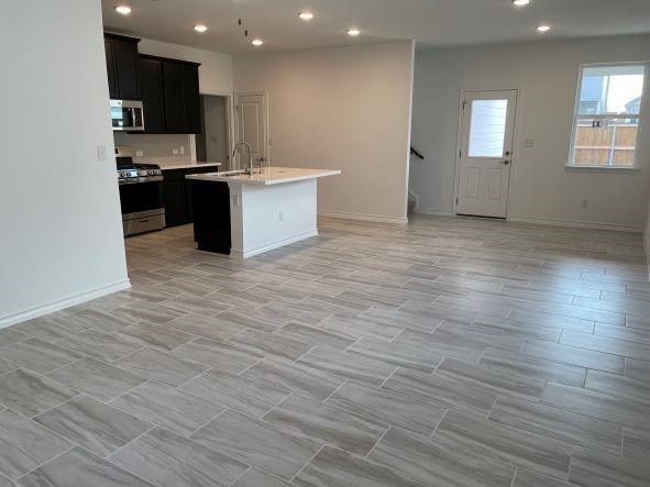 Building Photo - 401 Stinchcomb Rd