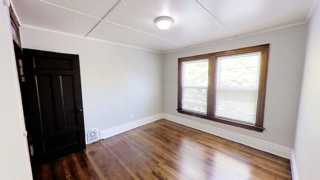 Building Photo - 289-B Pearl Street-