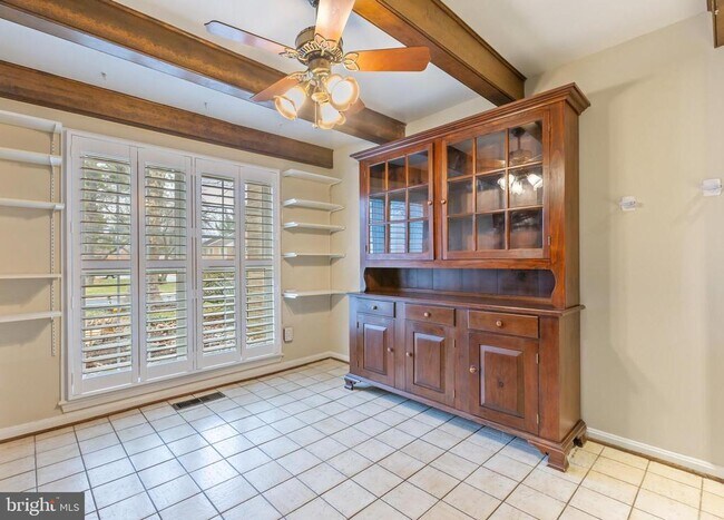 Building Photo - 19327 Frenchton Pl
