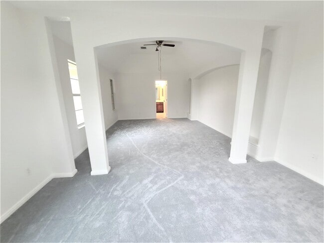 Building Photo - 10026 Gil Jr Ln