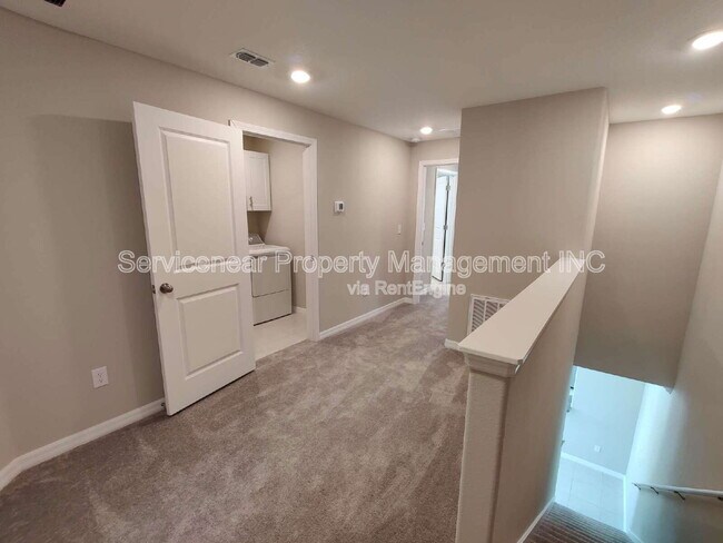 Building Photo - 23251 Willow Glen Way