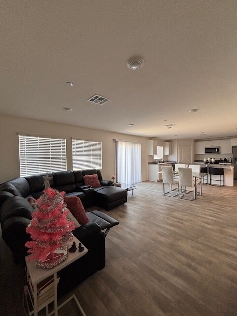Building Photo - 31058 Water Beech Dr