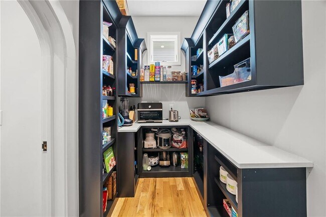 Building Photo - 1381 Wessyngton Rd NE