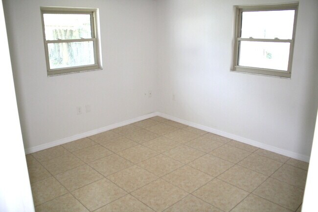Building Photo - 4516 Irene Loop