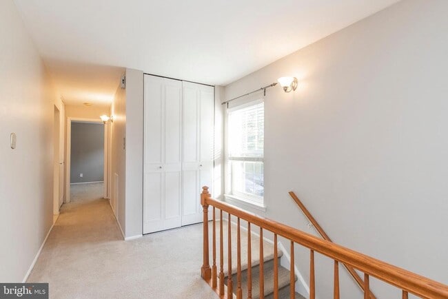 Building Photo - 510 Old Forge Crossing