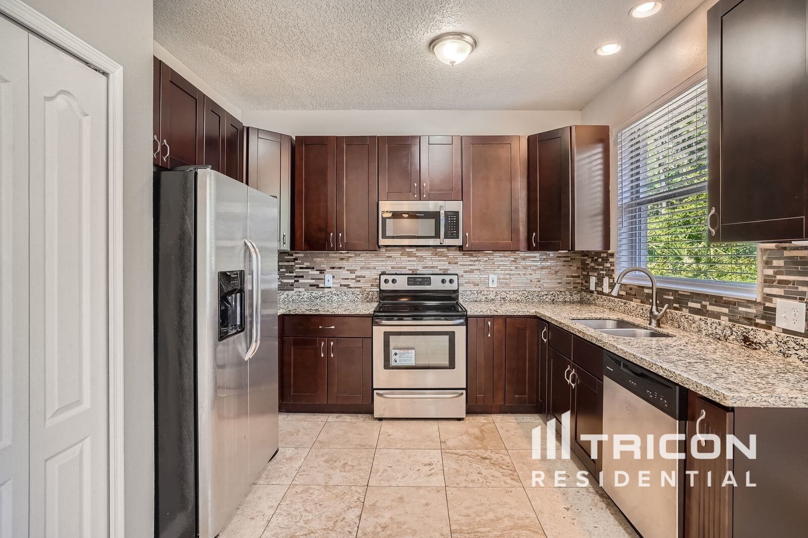Building Photo - 18207 Sweet Jasmine Dr