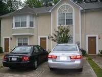 Building Photo - 3021 Fields Dr