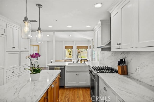 Building Photo - 107 High Dr