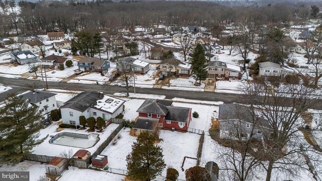 Building Photo - 154 Valleybrook Rd E