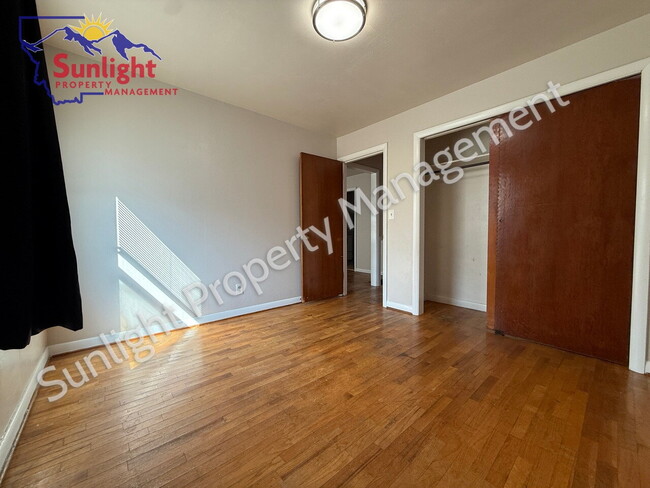 Building Photo - Affordable 2 Bed 1 Bath Apartment For Rent...