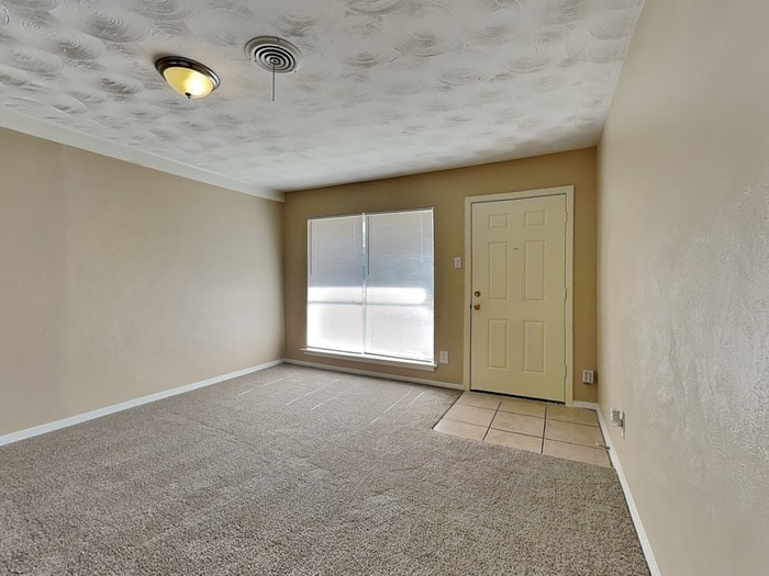 Building Photo - 2925 Caribbean Dr