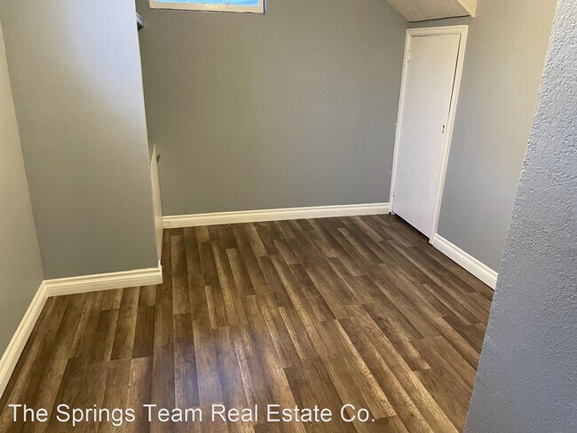 Building Photo - 2 br, 1 bath House - 546 1/2 St. Vrain Street