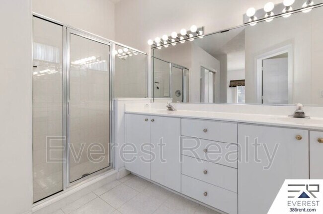 Building Photo - 783 Sterling Chase Dr