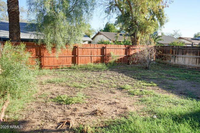 Building Photo - 5528 W Venus Way