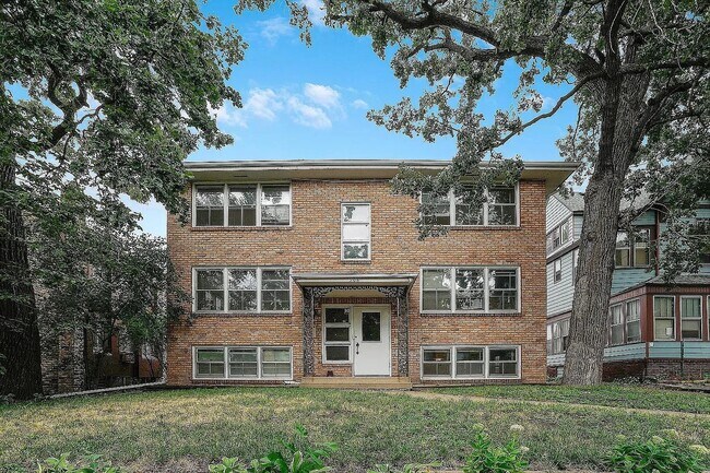 Building Photo - 508 Ridgewood Ave