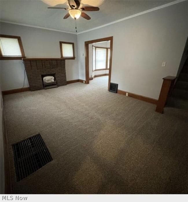 Building Photo - 1101 Estelle Ct SE