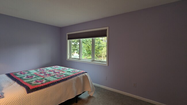 Building Photo - 11 Songbird Ln