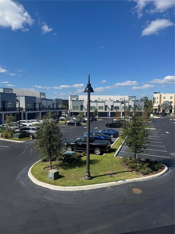 Building Photo - 798 TETBURY Lp