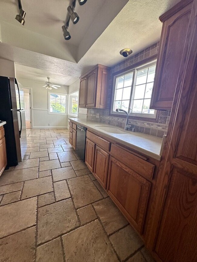 Building Photo - A True Gem in One of the Most Sought-After...