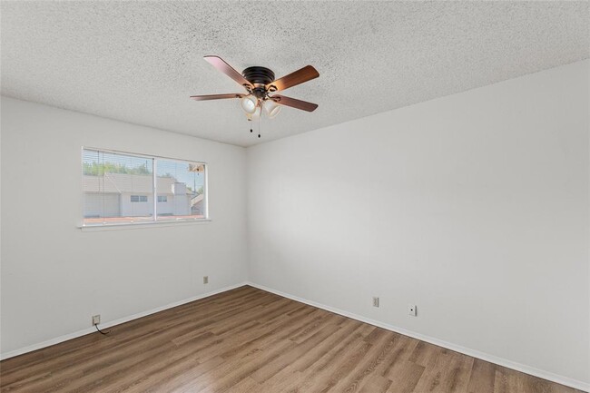Building Photo - 1859 Coronado Hills Dr