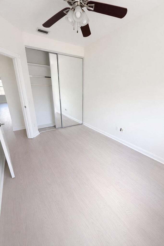 Building Photo - 181 Waterford Dr