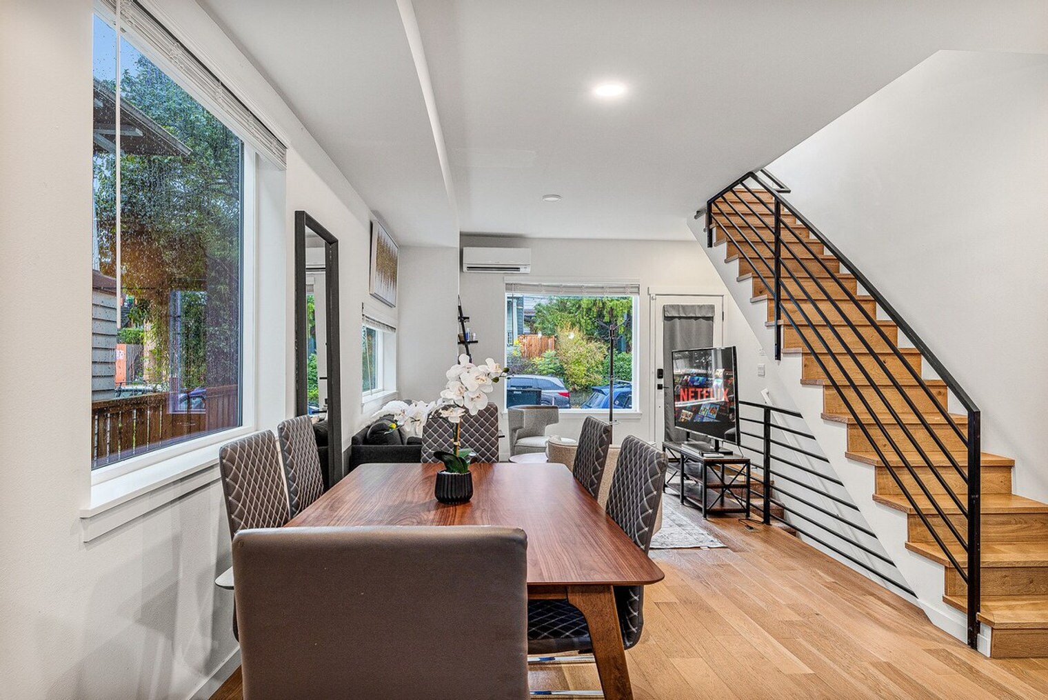 Building Photo - 5201 Brooklyn Ave NE