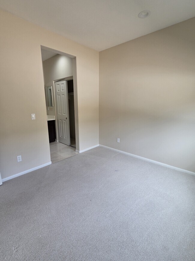 Building Photo - 17525 Black Granite Dr