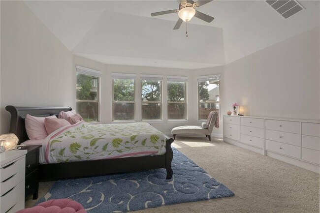 Building Photo - 15609 Cabrillo Way
