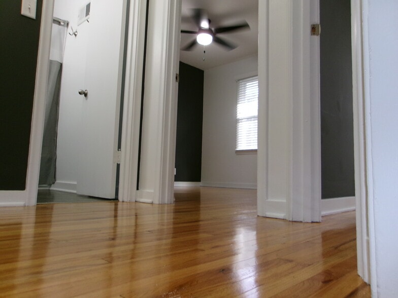 Building Photo - 3444 N 48th St