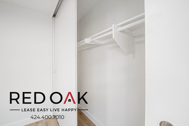 Building Photo - 6501 Cherry Ave