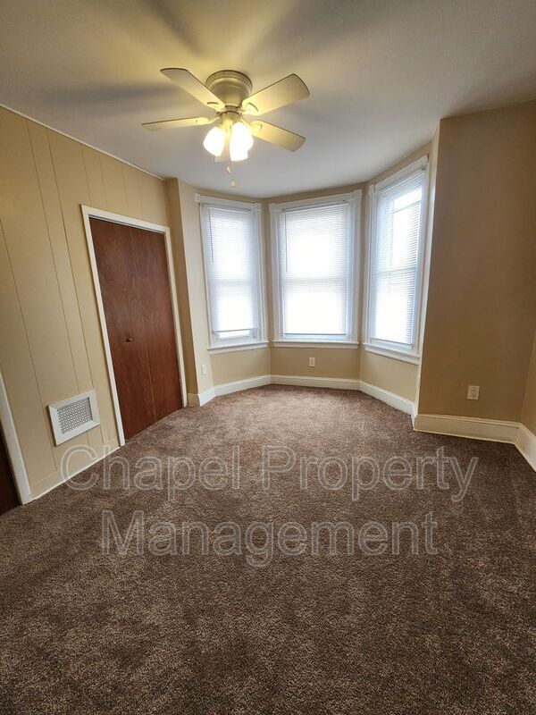 Building Photo - 1554 N Frazier St