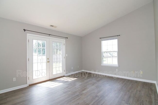 Building Photo - 1797 Chatham Pl