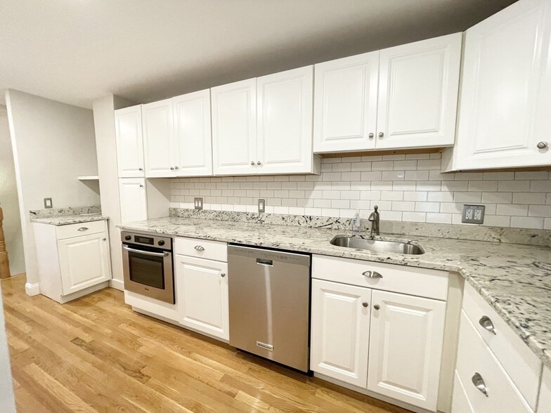 Kitchen - 130 P St