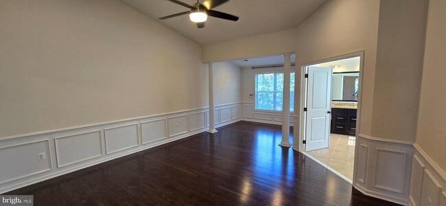 Building Photo - 42826 Edgegrove Heights Terrace