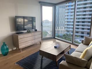 Building Photo - 1001 Queen St