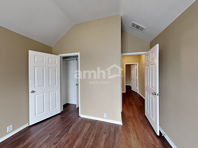 Building Photo - 1021 Ponderosa Ridge