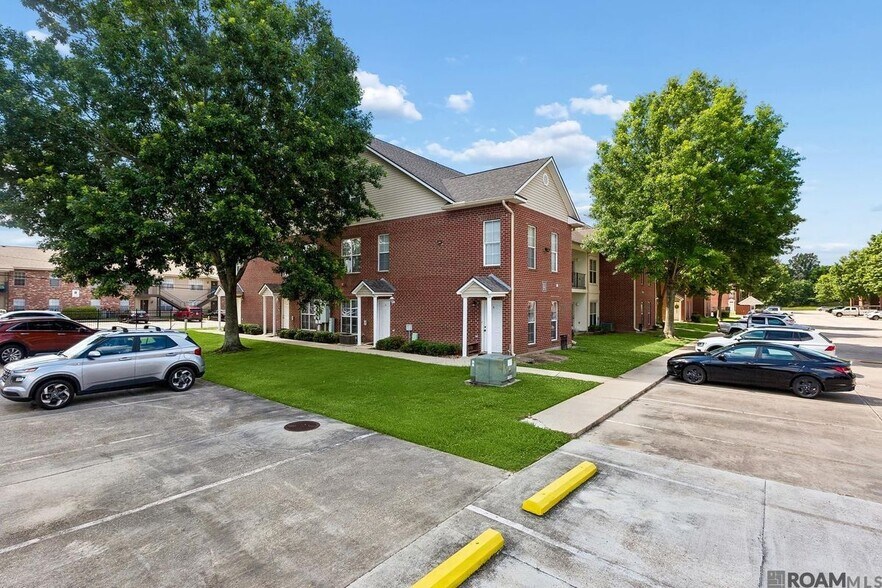 Building Photo - 1741 Brightside Dr