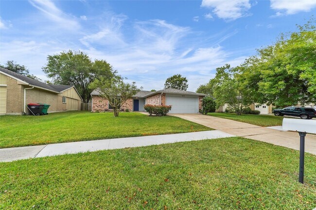Building Photo - 6630 Tara Dr