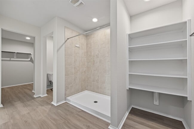 Building Photo - 21254 Ivy Wds Ct