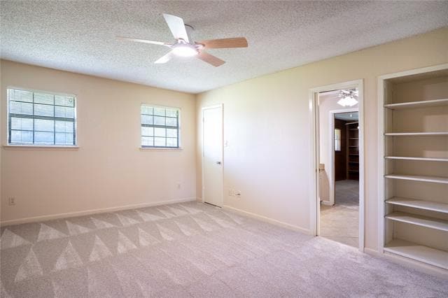 Building Photo - 1308 Oak Dr