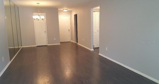 Building Photo - 4606 W Gray St