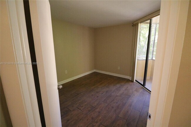 Building Photo - 8335 SW 152nd Ave