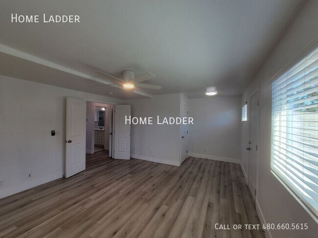 Building Photo - 2301 N 27th St