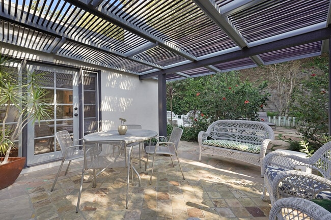 Back Yard - 1522 Forest Knoll Dr
