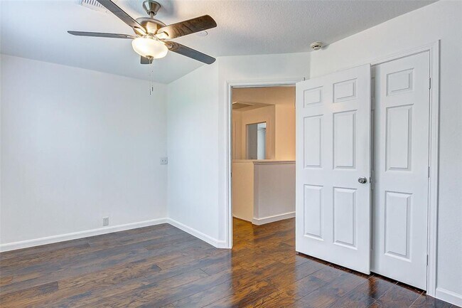 Building Photo - 21218 Somerset Park Ln