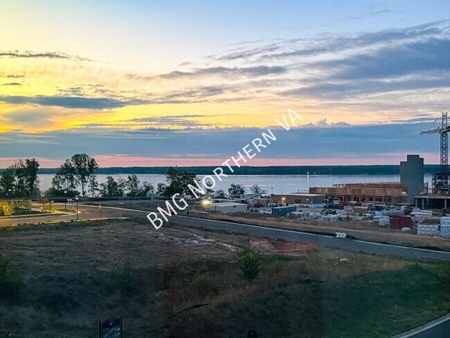 Building Photo - 1636 Kirkman St