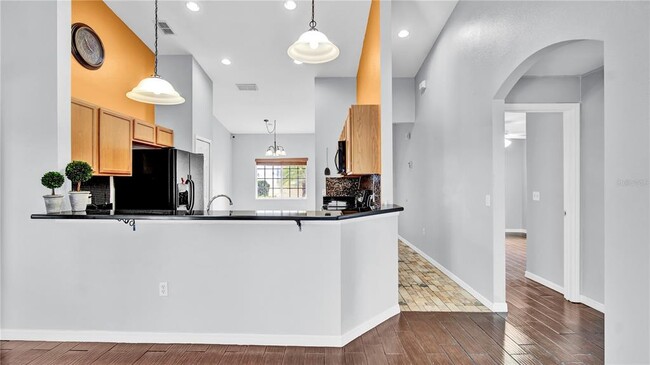 Building Photo - 102 Hillcrest Rd